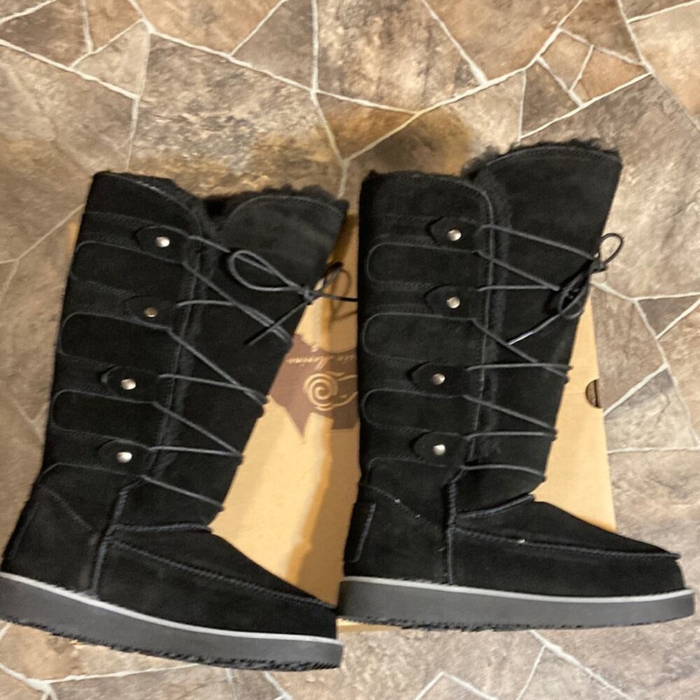 New in Box Aussie Merino Tasman Black Suede & Wool Boots Sz 4 - Picture 9 of 10